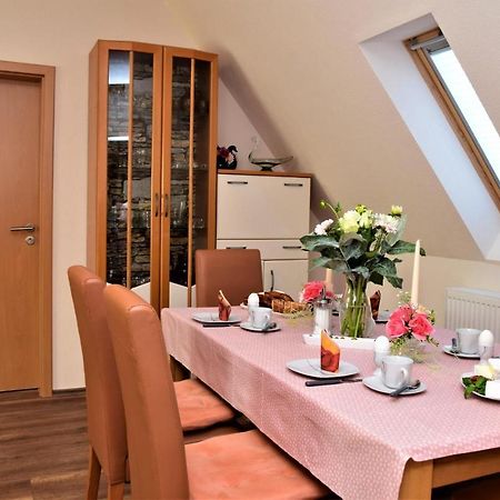 Ferienwohnung Anneliese Am Stadttor Hornbach Dış mekan fotoğraf
